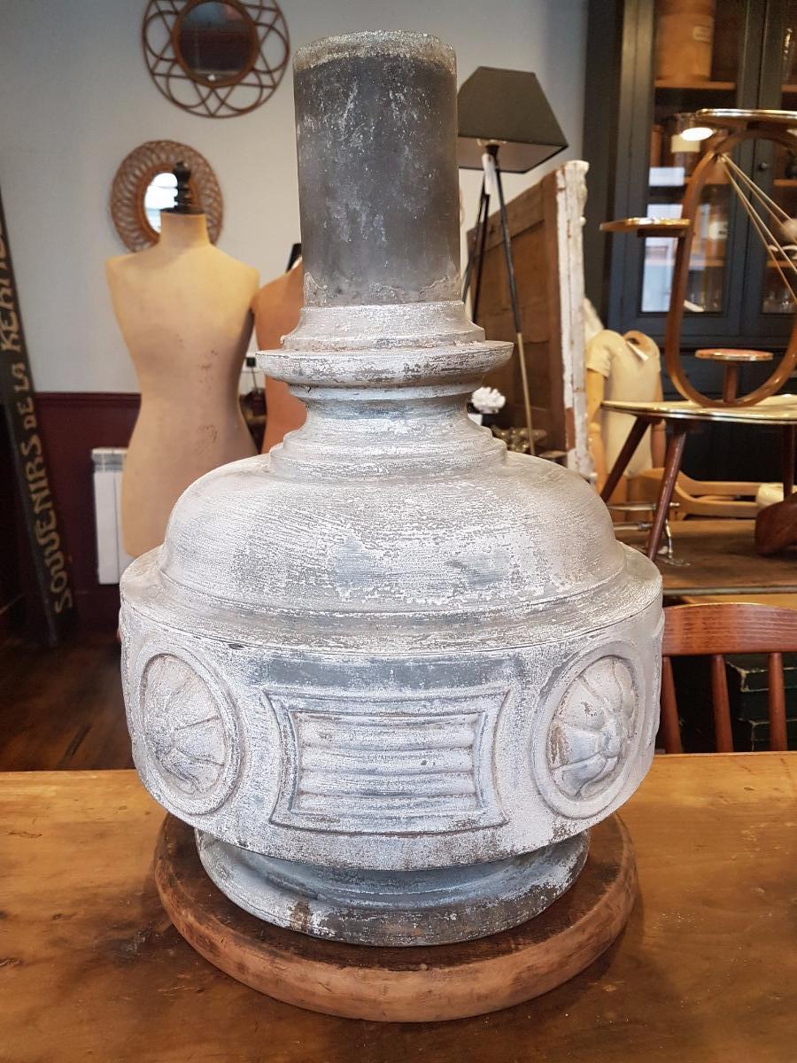 Pied de lampe en zinc 