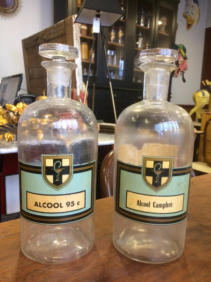 Flacons de pharmacie anciens
