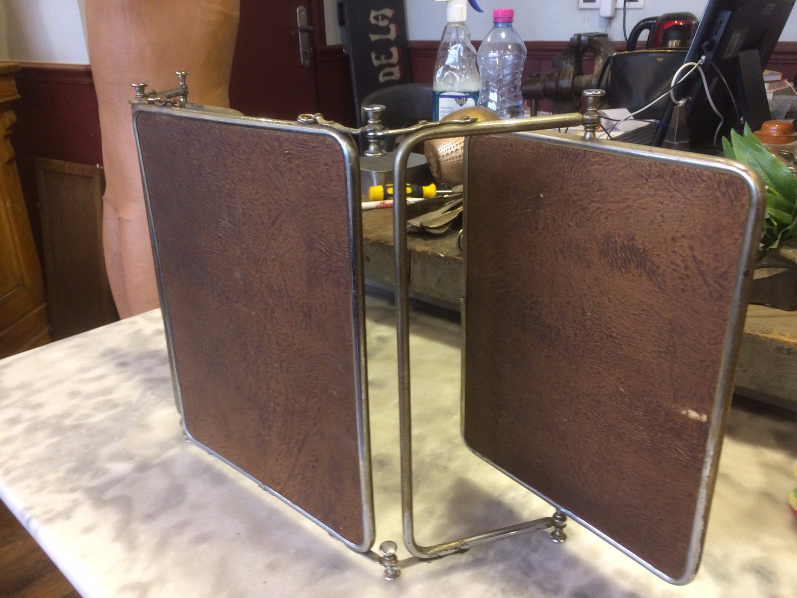 Grand miroir de barbier modulable