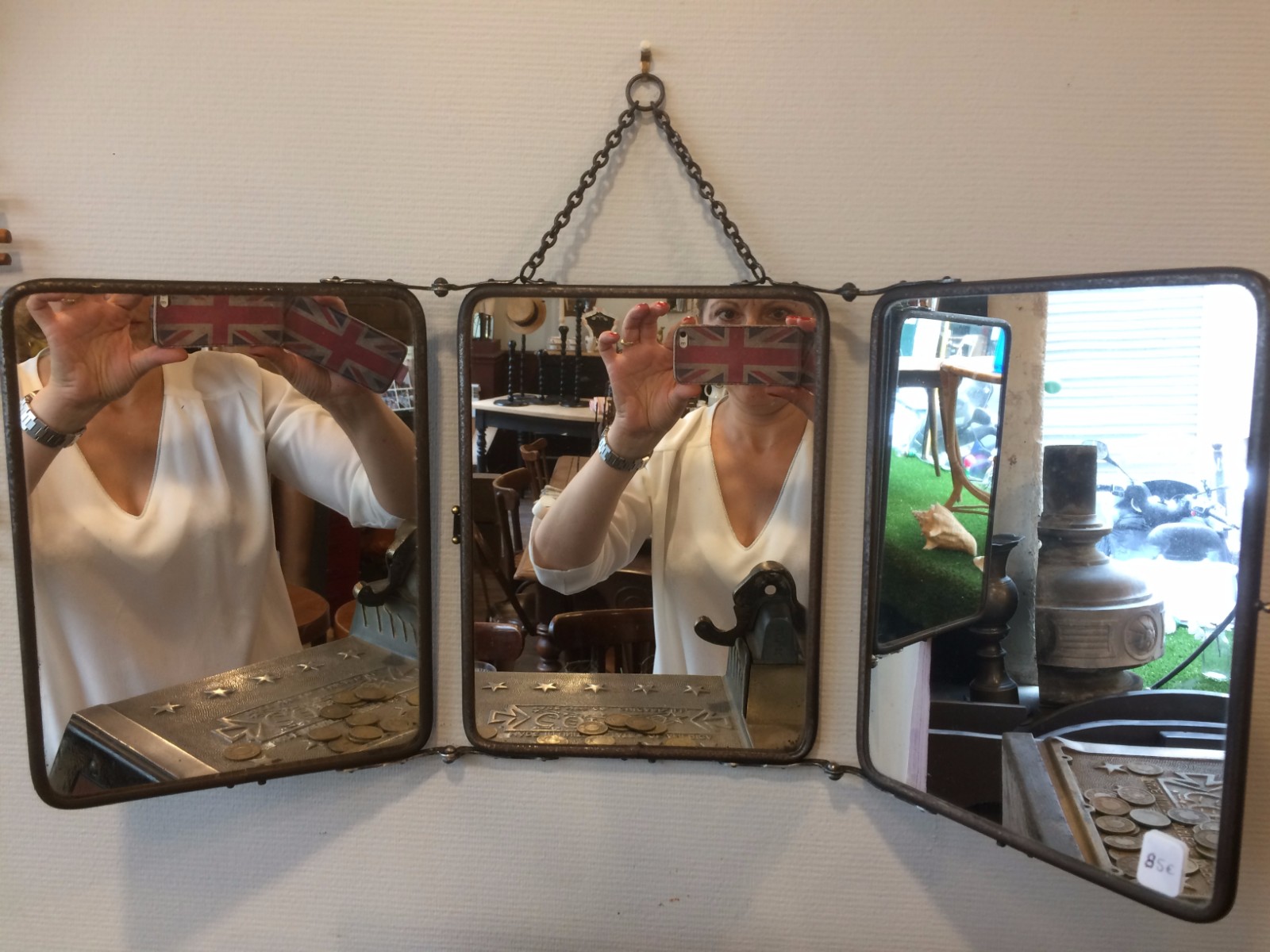 Miroir de barbier ancien