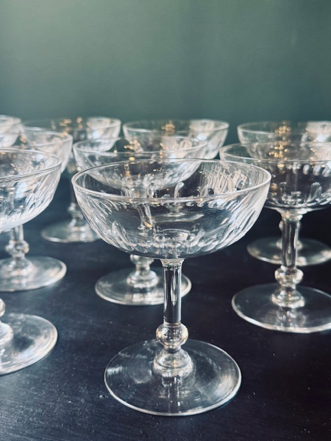 11 coupes à champagne cristal Saint Louis