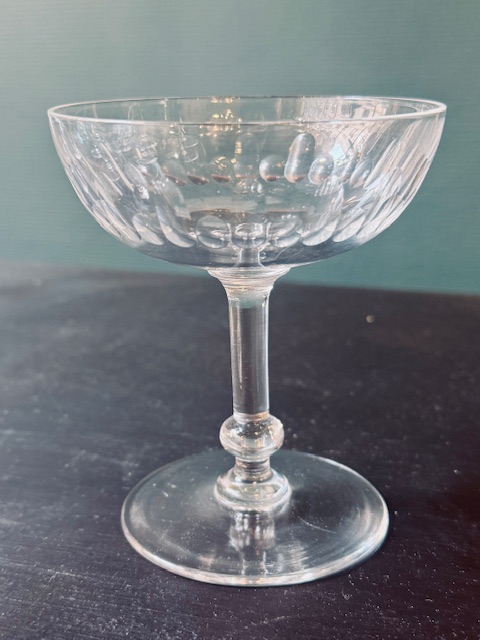 11 coupes à champagne cristal Saint Louis