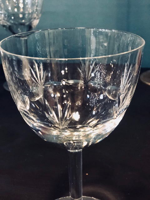 11 grands verres à eau ou à vin vintage