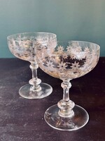 2 coupes à champagne en cristal