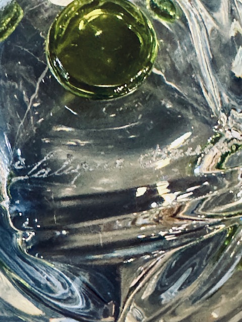 2 gobelets en cristal signés Lalique France