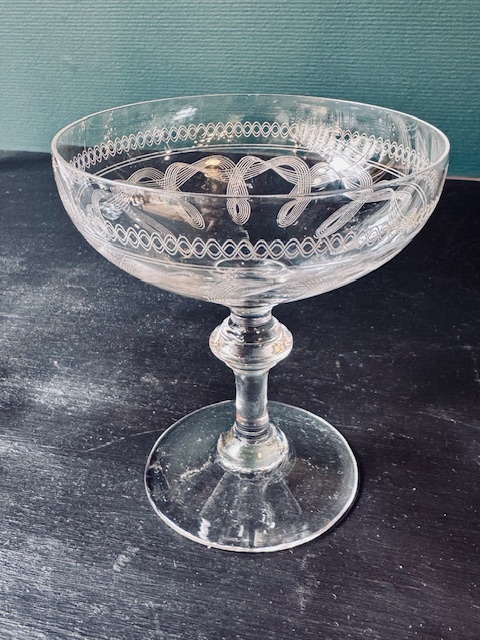 3 coupes à champagne cristal Baccarat