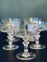 5 coupes à champagne ou à cocktail en cristal