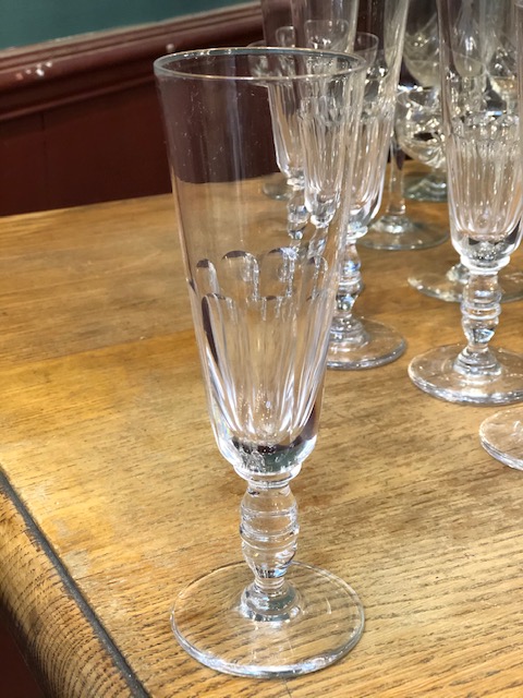 6 flutes à champagne en cristal saint Louis modele Caton