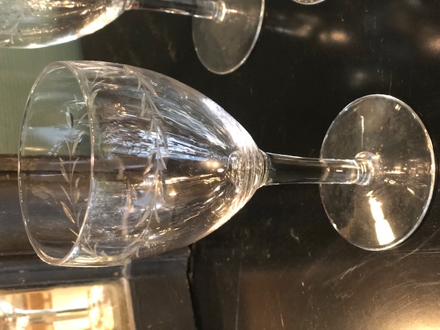 6 verres à vin en cristal ciselé vintage