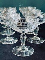 7 coupes à champagne cristal Baccarat rocaille