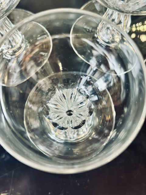 7 coupes champenoises à jambe creuse cristal
