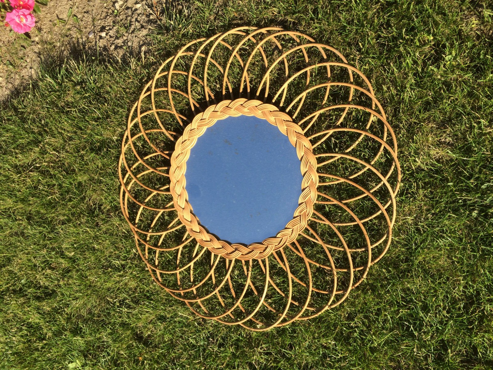 Collection de miroirs soleil vintage en rotin