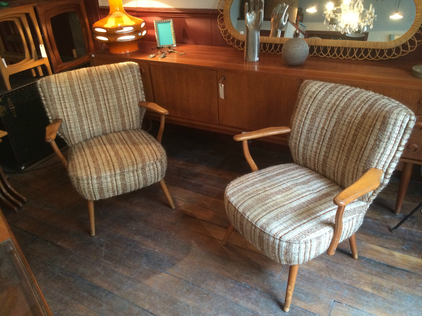 Paire de fauteuils cocktail tissus avec accoudoirs