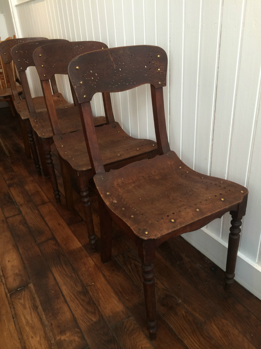 Série de 4 chaises bistrot vers 1920