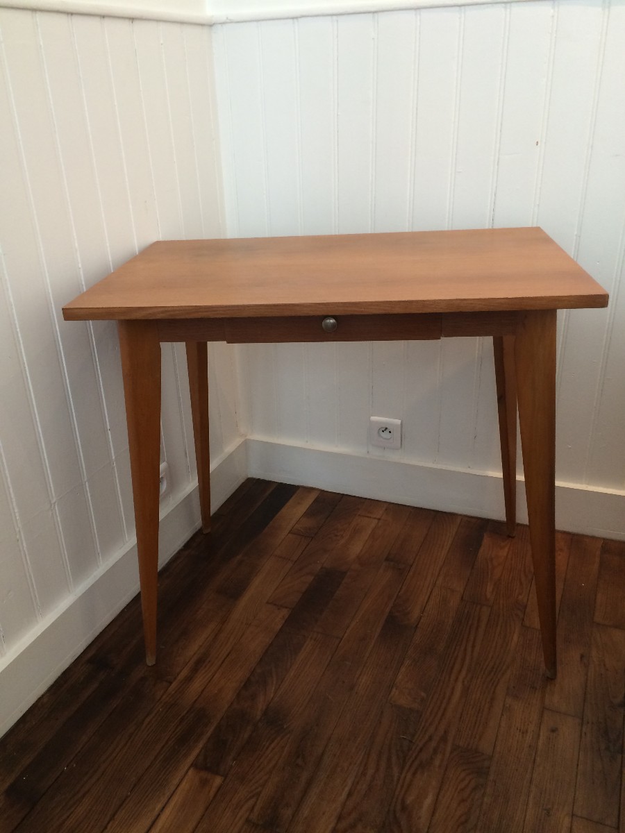 Table de bureau avec tiroir central