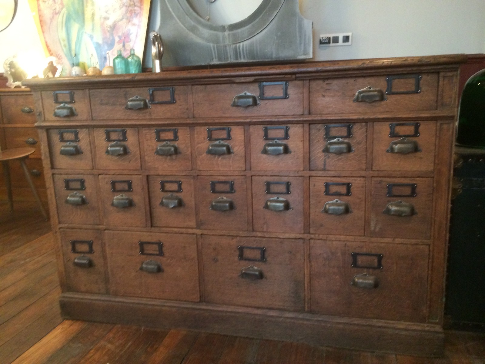 Meuble d'atelier à tiroirs en chêne