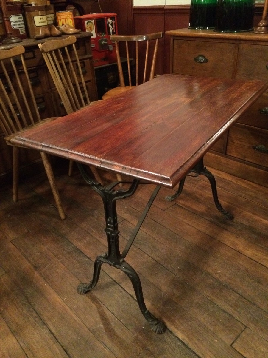 Table de bistrot 1930