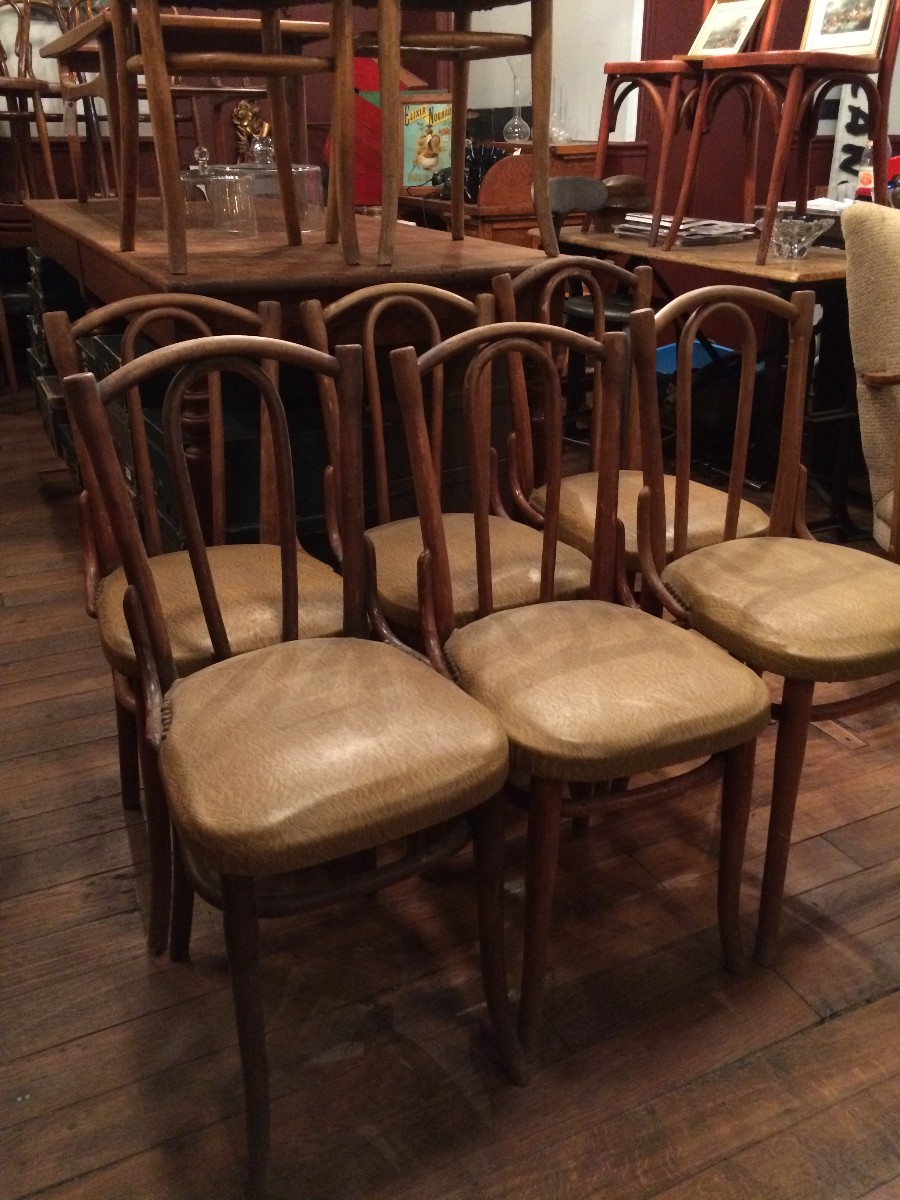 Lot de chaises de bistrot Thonet