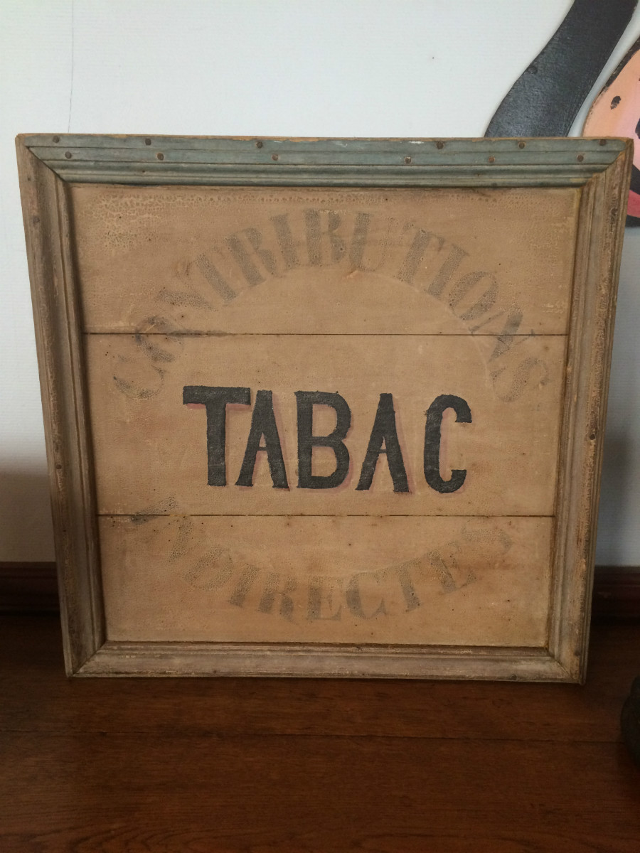 Enseigne de bureau de tabac