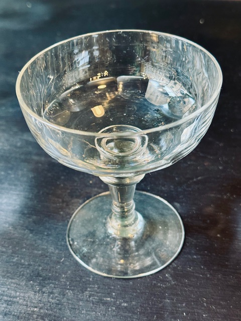 9 coupesà champagne Louis Philippe
