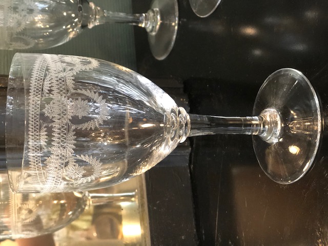 9 grands verres à eau en cristal Baccarat