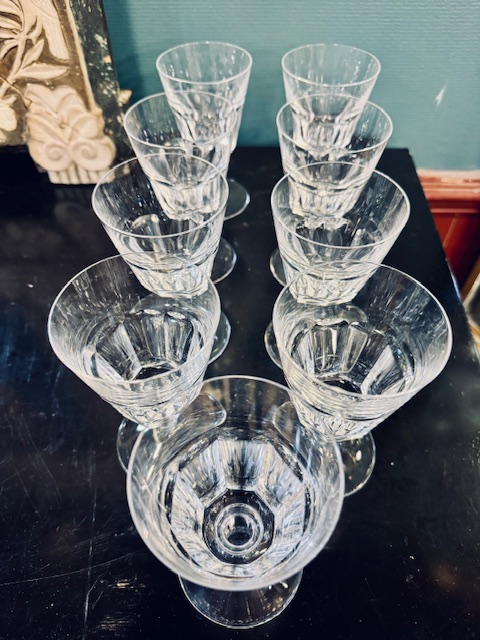 9 verres à vin rouge cristal Baccarat Missouri
