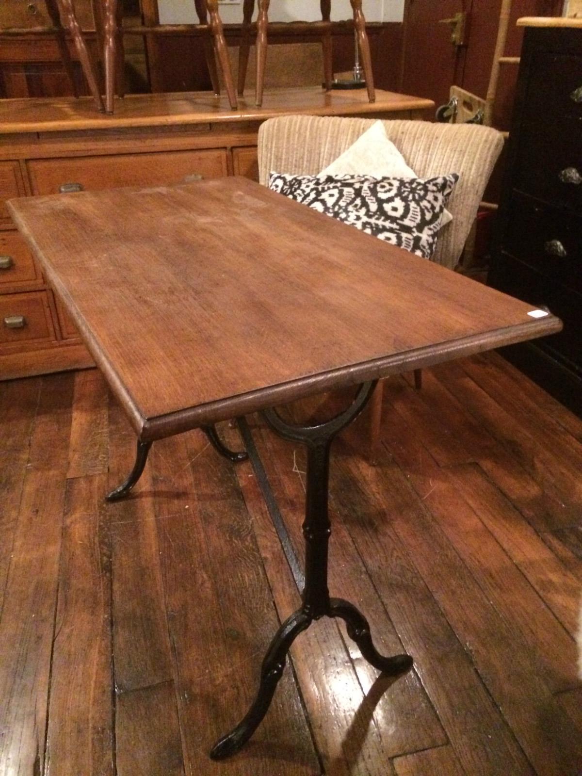 Table de bistrot plateau chêne