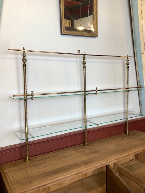 Buffet verrier en chêne