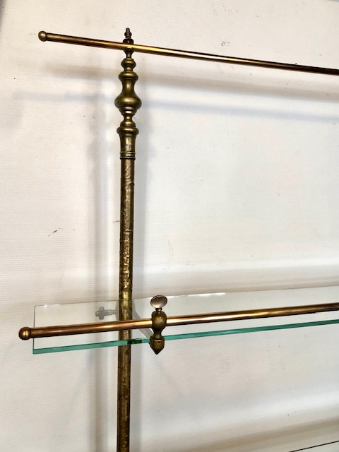 Buffet verrier en chêne