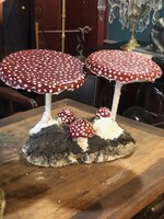 Champignons  de jardin en ciment vintage