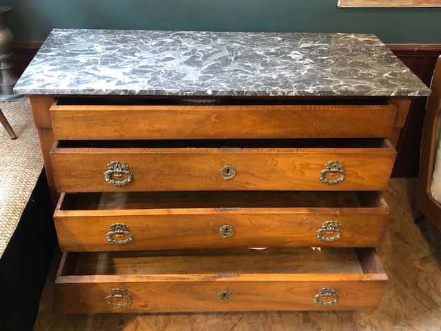 Commode ancienne plateau marbre