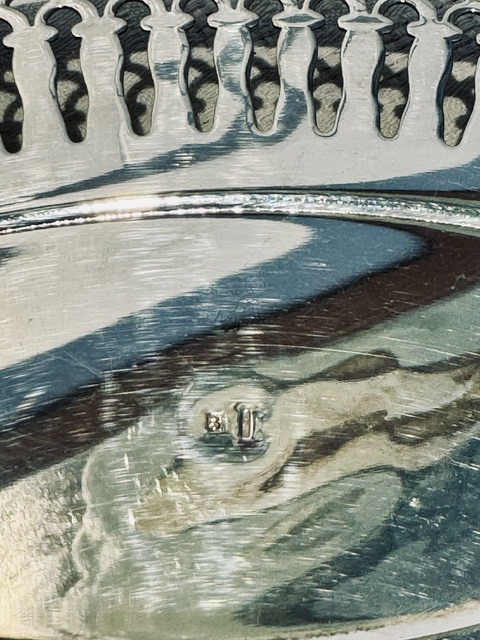 Dessous de plat métal argente