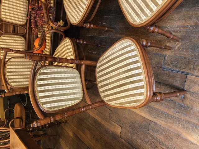 Ensemble banquette et sieges style Thonet 