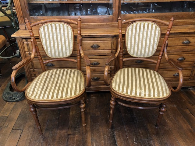 Ensemble banquette et sieges style Thonet 