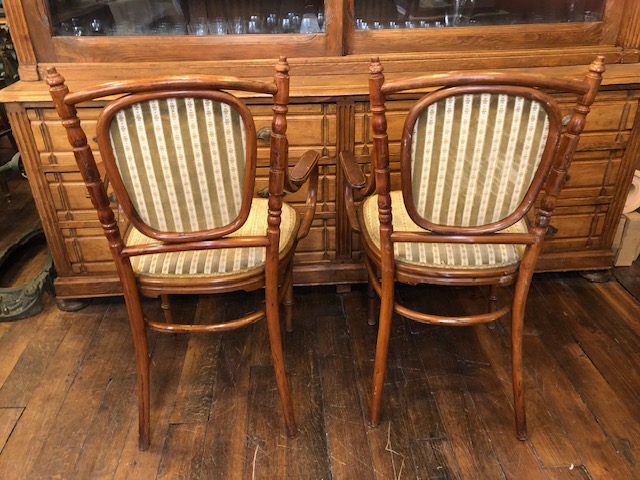 Ensemble banquette et sieges style Thonet 