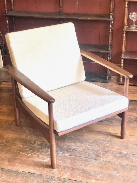 Fauteuil vintage scandinave en teck