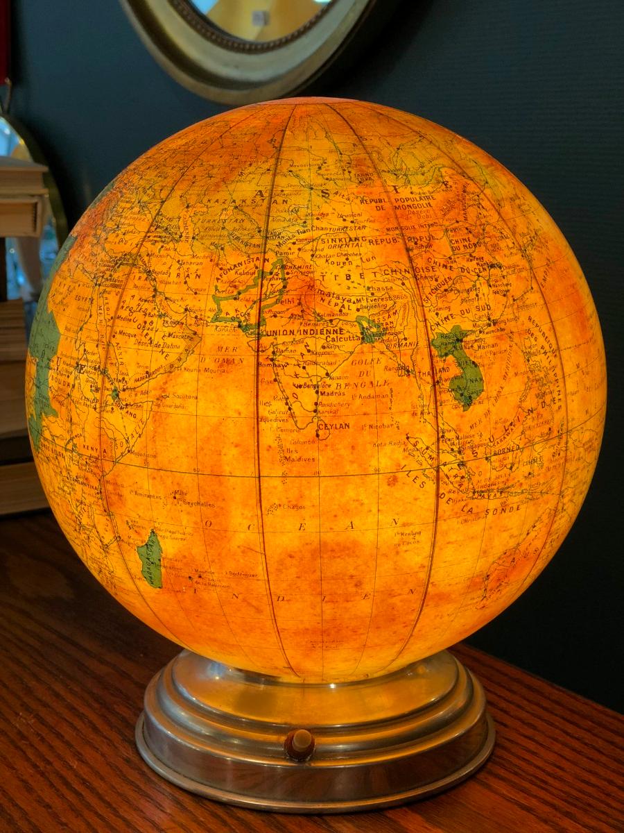 Globe terrestre vintage lumineux en verre - Archives - Boutique - Broc'  Martel