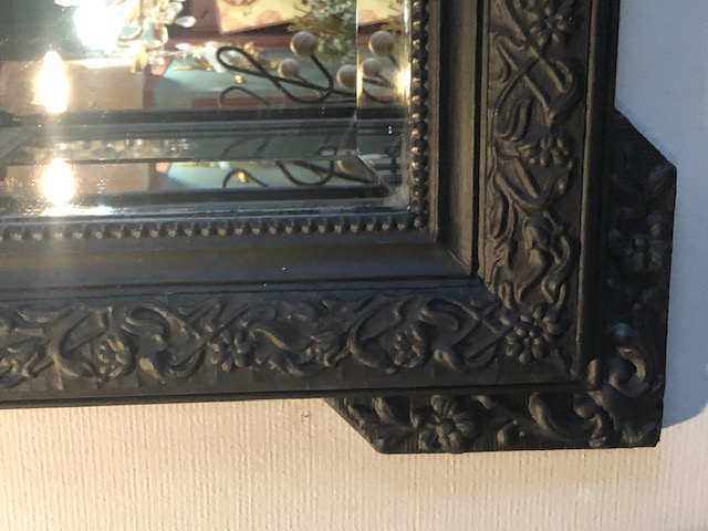 Grand miroir biseauté cadre bois sculpté