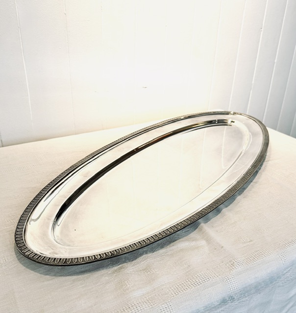 Grand plat de service oval métal argenté