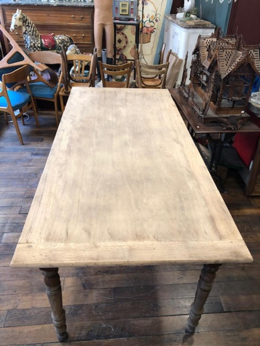 Grande table de ferme 