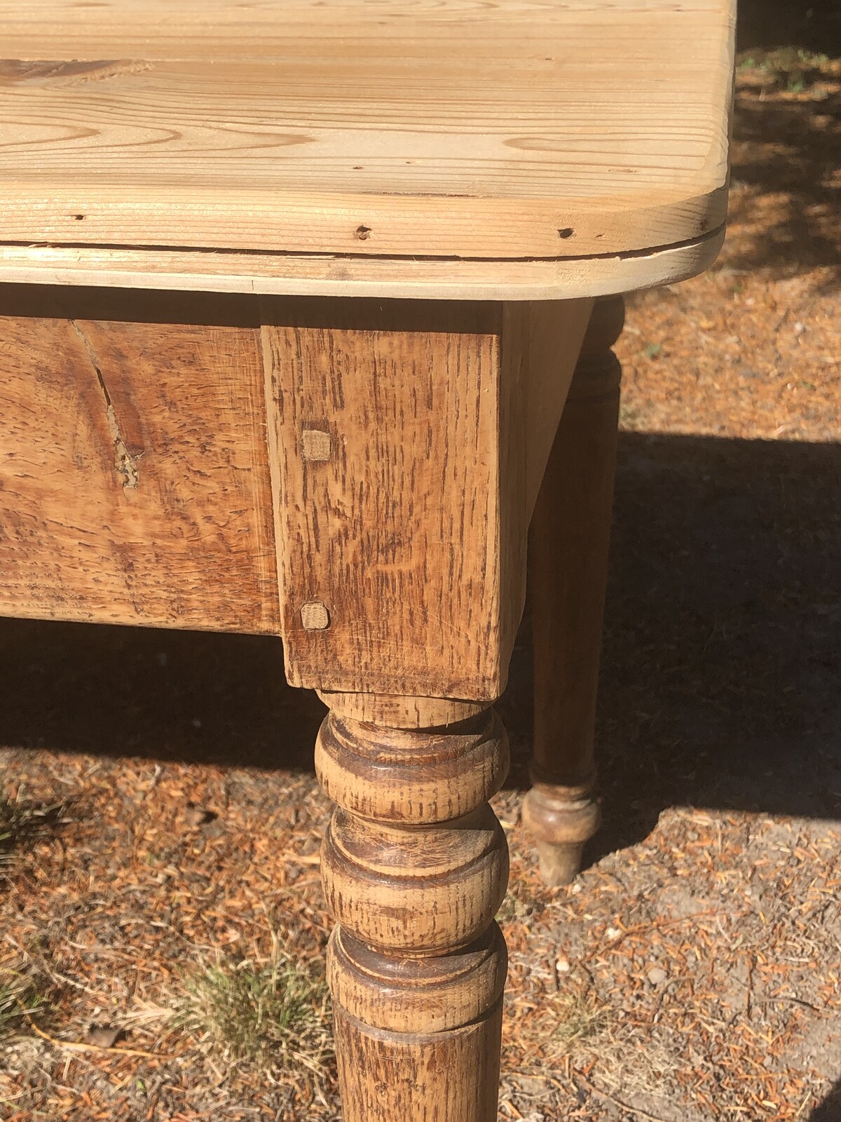 Grande table de ferme en bois naturel