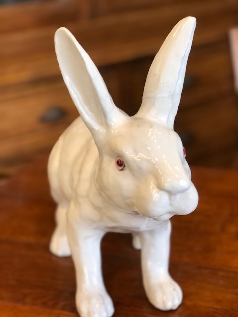 Lapin en céramique et yeux de verres