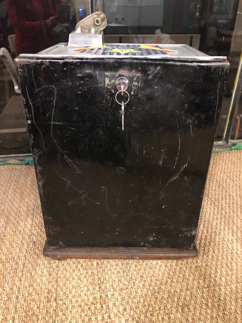 Machine à sous Jennings Duchess front vendor 1930