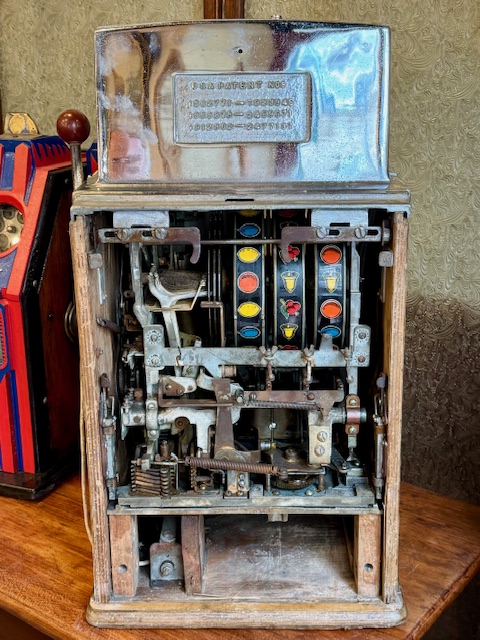 Machine à sous Jennings Governor 