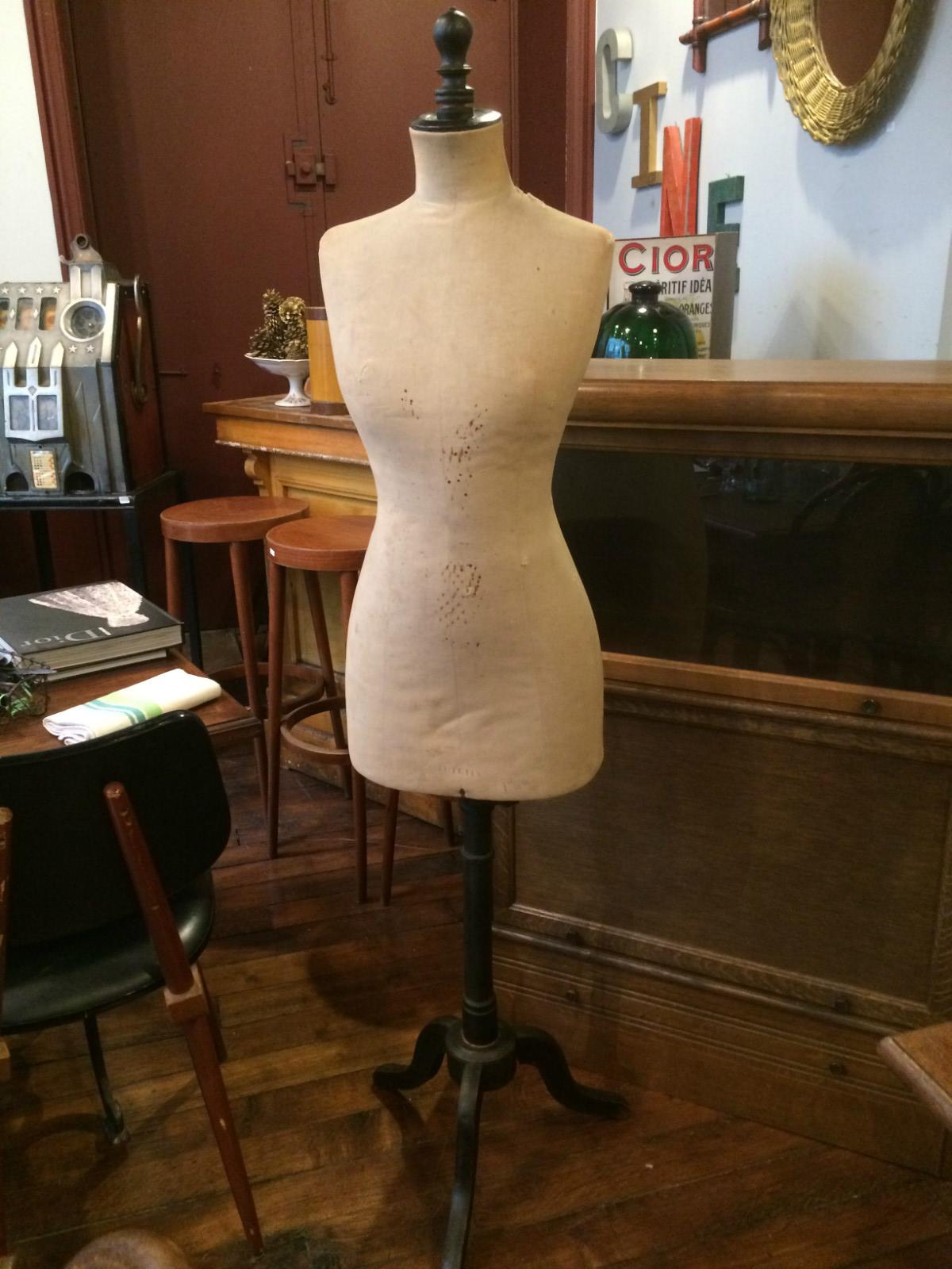 Mannequin de couturière Stockman