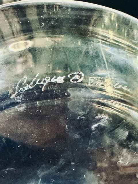 Necessaire de fumeur en cristal signé Lalique
