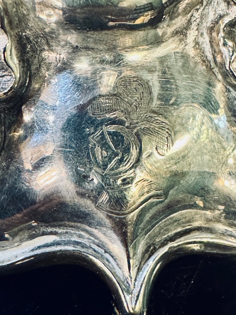 Paire de bougeoirs métal argenté 19ème