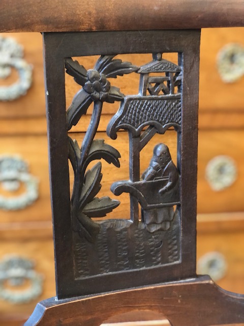 Paire de chaises directoire décor au chinois