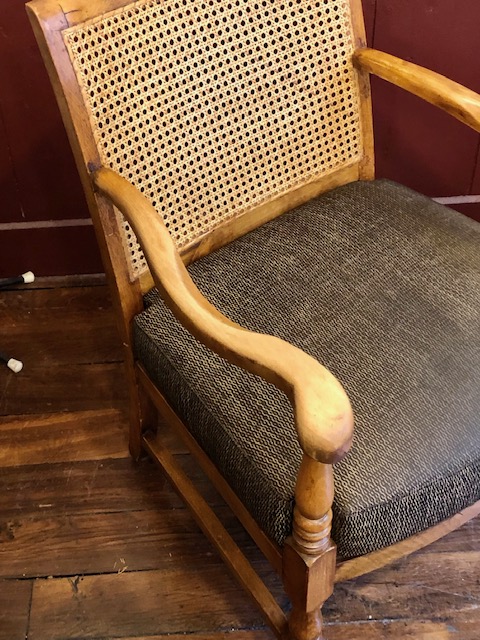 Paire de fauteuil cannage