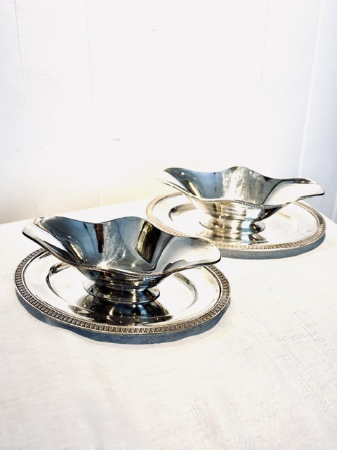 Paire de saucières métal argenté
